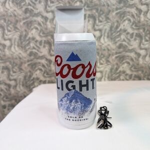 NIB Coors Light Can Shaped Bluetooth Speaker